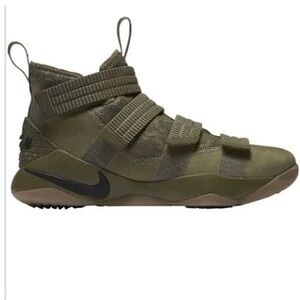 Nike Lebron soldier 11 “olive”